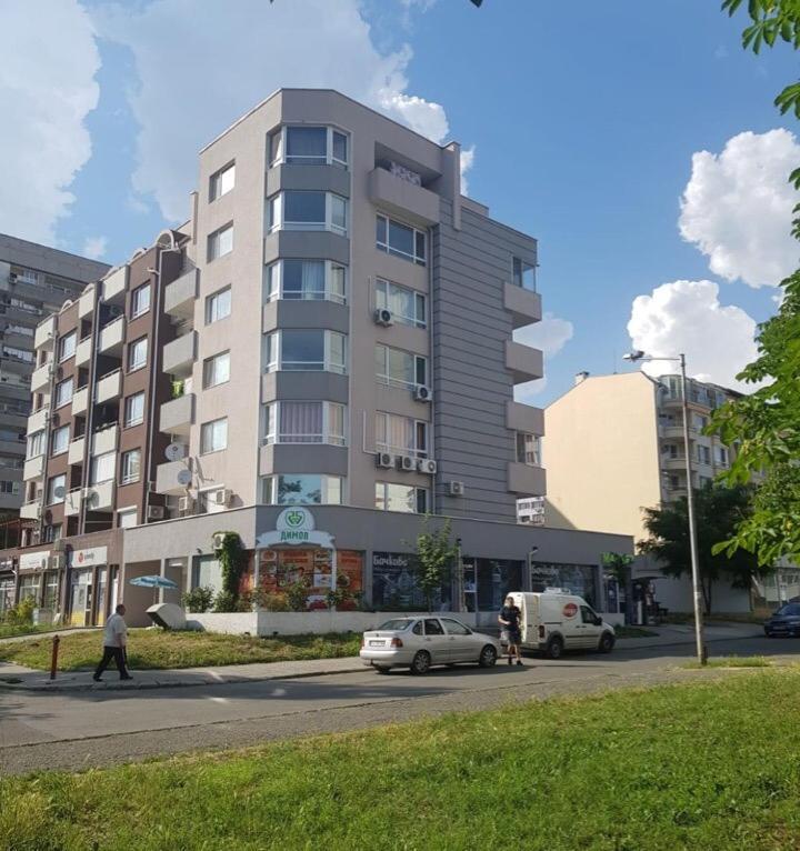 Дом Крумови Burgas Bagian luar foto